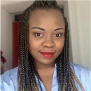 Professeur/Tutrice, donne des cours de Français Langue Étrangère (FLE) aux adultes ainsi que l’aide aux devoirs, soutien scolaire aux plus jeunes